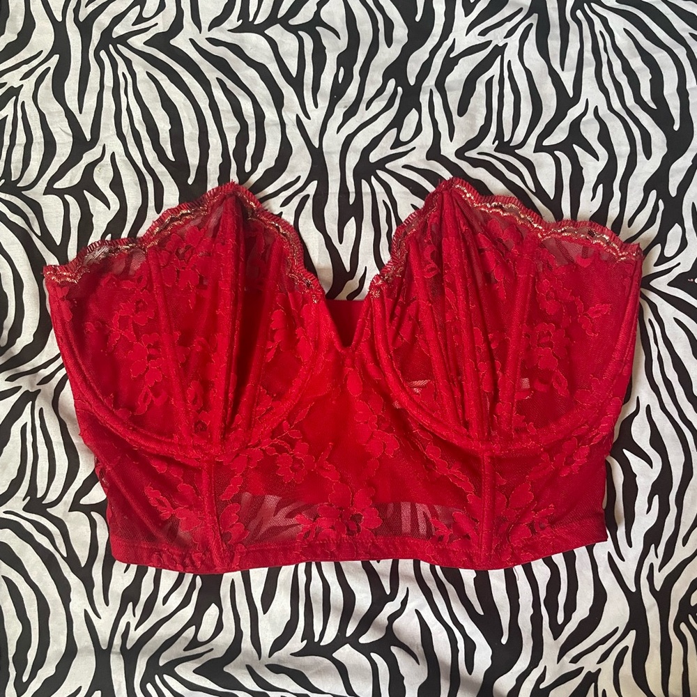 Victoria’s secret bustier 34DDD